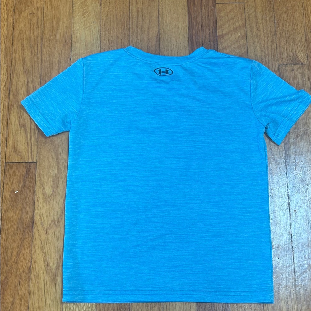 Kid’s Under Armour Light Blue Tee and Black Shorts Combo - Picture 4 of 6